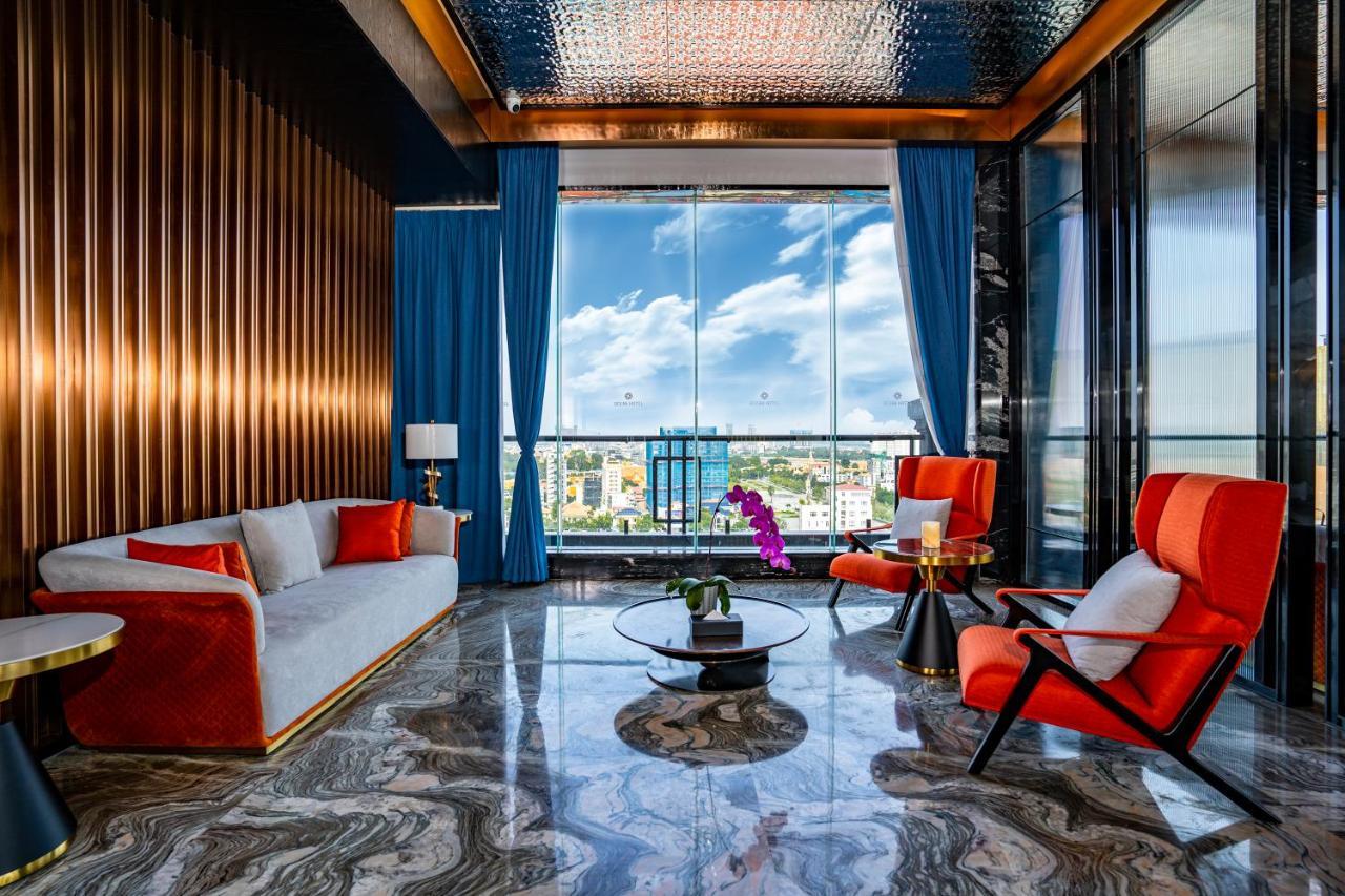 Ocean Hotel Phnom Penh Esterno foto