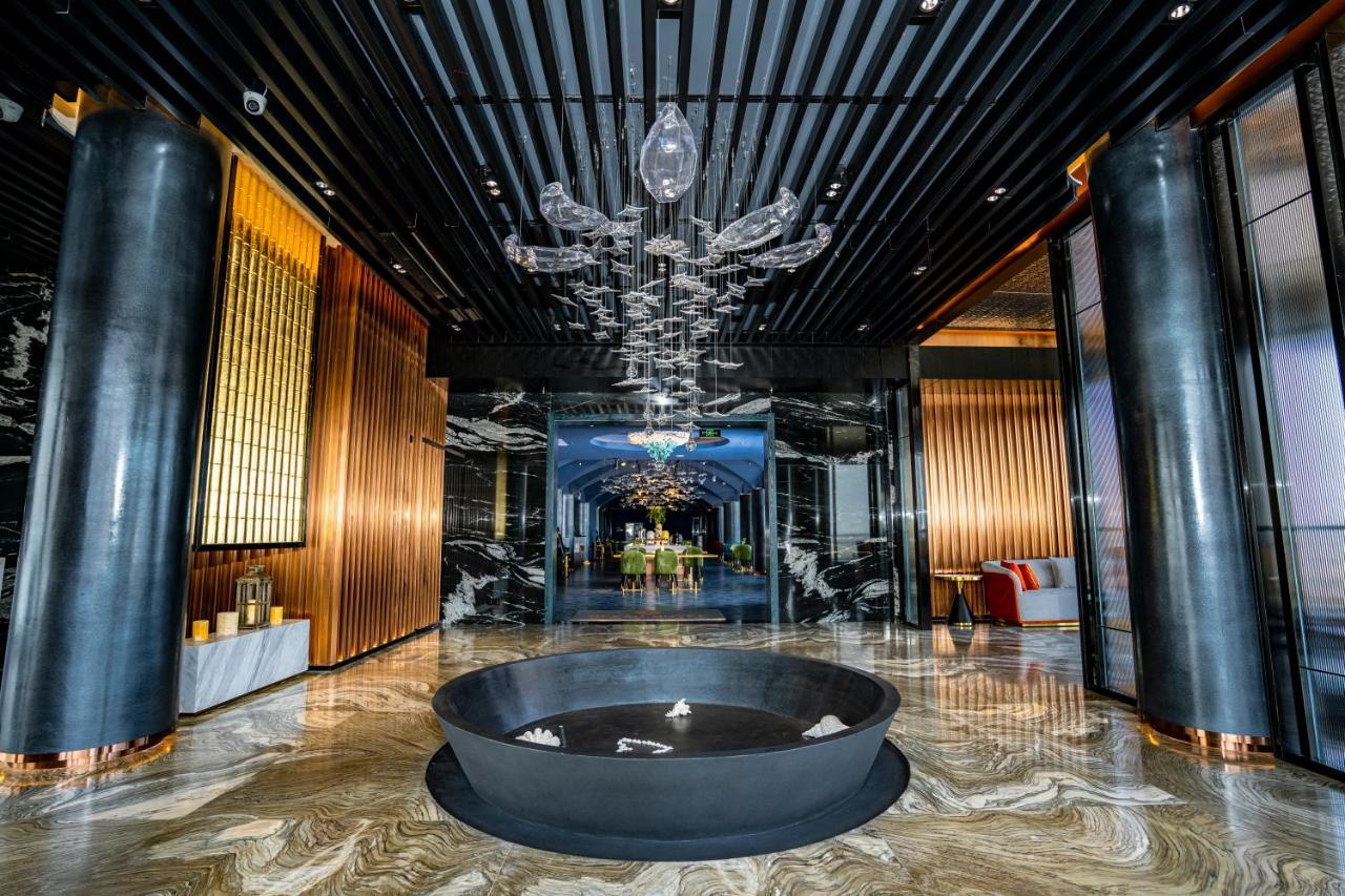 Ocean Hotel Phnom Penh Esterno foto